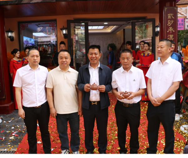 趣博相关图片